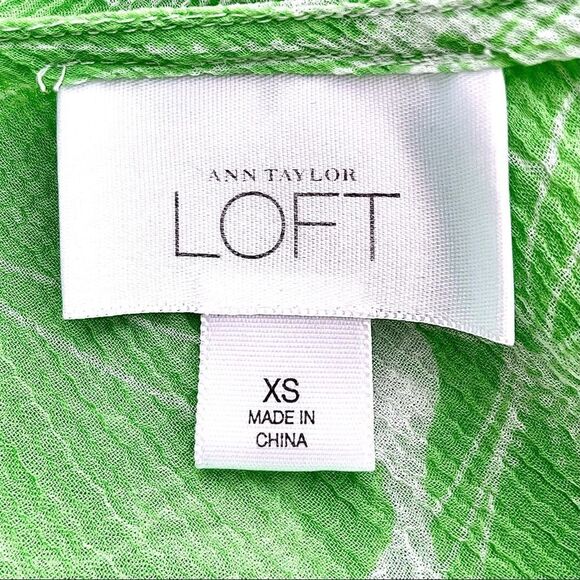 Loft Palm/Hibiscus Long Sleeve Blouse - Picture 6 of 8